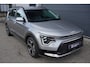 Kia Niro Hybrid 1.6 GDi DynamicPlusLine | Vol opties | Stoel/Stuur verwaming | Harman Kardon | Luxe interieur | Navigatie/Carplay