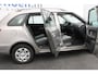 Skoda Fabia Combi 1.4-16V Ambiente nette stationcar met nieuwe APK bij aflevering