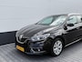 Renault Megane Estate 1.3 116pk TCe Limited | Airco | Carplay | Privacy glass | Trekhaak