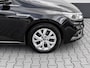 Renault Megane Estate 1.3 116pk TCe Limited | Airco | Carplay | Privacy glass | Trekhaak