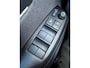Toyota Yaris Cross 1.5 Hybrid 115 Dynamic|Apple CarPlay/Android Auto|Parkeersensoren|Dodehoekdet.|Camera|Stoelverw.|Stuurverw.|
