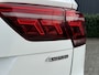 Volkswagen Tiguan 2.0 TSI 190pk 4Motion DSG / Aut. 3x R-Line Facelift IQ Light Panoramdak Trekhaak 20" 99dkm!!