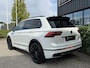 Volkswagen Tiguan 2.0 TSI 190pk 4Motion DSG / Aut. 3x R-Line Facelift IQ Light Panoramdak Trekhaak 20" 99dkm!!