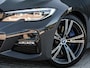 BMW 3-Serie Touring 330i High Executive Edition M-Sport | NL-Auto | Dealeronderhouden | Panoramadak | Harman/Kardon | HUD | Camera | Ambiance Interieur | Stoelverwarming |