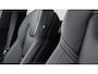 Volvo XC90 2.0 T8 Plug-in hybrid AWD Ultra Black Edition | Massage | Bowers & Wilkins | Luchtvering | Panoramadak | Head-up | Trekhaak