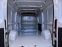 Peugeot Boxer 2.2 BlueHDi 120 L2H2 3.0t | NIEUW BPM VRIJ! | Achteruitrijcamera | Airco | Apple Carplay/Android Auto|telefoonintegratie premium