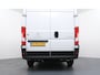 Peugeot Boxer 2.2 BlueHDi 120 L2H2 3.0t | NIEUW BPM VRIJ! | Achteruitrijcamera | Airco | Apple Carplay/Android Auto|telefoonintegratie premium