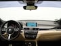 BMW X1 xDrive25i Centennial High Executive | Audio-navigatie full map | Bandenspanningscontrolesysteem | Bluetooth telefoonvoorbereiding