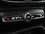 Volvo XC40 1.5 T2 R-Design (NL-Auto / Pano / Elek. trekhaak / 360 Camera / H&K / Navi / ACC)