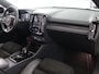 Volvo XC40 1.5 T2 R-Design (NL-Auto / Pano / Elek. trekhaak / 360 Camera / H&K / Navi / ACC)