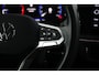 Volkswagen Taigo 1.0 TSI R-Line 115PK | Elecktr Glazen pano-dak | Parkeersensoren | App Connect | Climate control | Lane assist | DAB | LED | 17"LMV