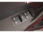 Volkswagen Polo 1.2 TSI 105pk DSG Match Trekhaak Panoramadak Xenon Stoelverwarming Clima Cruise Control