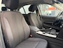 BMW 3-Serie 318i Luxury, Cruise, Clima, PDC, LED, Stoelv. 18"