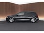 Volkswagen Golf 1.5 eTSI 150pk DSG R-Line Business IQ Light Trekhaak Camera Keyless ACC Navigatie