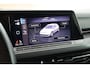 Volkswagen Golf 1.5 eTSI 150pk DSG R-Line Business IQ Light Trekhaak Camera Keyless ACC Navigatie