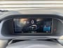 Jeep Avenger Summit 54 kWh SOH 98.2% | Navigatie by Apple Car Play/ Android Auto | Camera | Climate Control | 18 Inch Lichtmetalen velgen