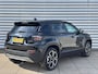 Jeep Avenger Summit 54 kWh SOH 98.2% | Navigatie by Apple Car Play/ Android Auto | Camera | Climate Control | 18 Inch Lichtmetalen velgen
