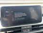 Jeep Avenger Summit 54 kWh SOH 98.2% | Navigatie by Apple Car Play/ Android Auto | Camera | Climate Control | 18 Inch Lichtmetalen velgen