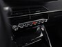 Peugeot 2008 1.2 PureTech Allure Sport Automaat (APPLE CARPLAY, GROOT NAVI, 360 CAMERA, LEDER, KEYLESS, SPORTSTOELEN, GETINT GLAS, CRUISE, NIEUWSTAAT)