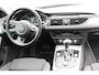 Audi A6 Avant 2.0 TFSI Business Edition Hikje in de bak met optrekken/ rijdt verder prima