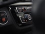BMW 3-Serie 318i M Sport Automaat (PANORAMADAK, M PAKKET, GROOT NAVI, CAMERA, DEALER ONDERHOUDEN, COGNAC LEDER, SPORTSTOELEN, STOELVERWARMING, VIRTUAL COCKPIT, NIEUWSTAAT)