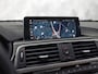 BMW 3-Serie 318i M Sport Automaat (PANORAMADAK, M PAKKET, GROOT NAVI, CAMERA, DEALER ONDERHOUDEN, COGNAC LEDER, SPORTSTOELEN, STOELVERWARMING, VIRTUAL COCKPIT, NIEUWSTAAT)