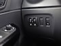 Renault Captur 1.2 TCe Dynamique Automaat (NAVIGATIE, CLIMATE, GETINT GLAS, CAMERA, SPORTSTOELEN, CRUISE, ELEK PAKKET, NIEUWSTAAT)