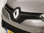 Renault Captur 1.2 TCe Dynamique Automaat (NAVIGATIE, CLIMATE, GETINT GLAS, CAMERA, SPORTSTOELEN, CRUISE, ELEK PAKKET, NIEUWSTAAT)