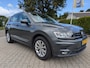 Volkswagen Tiguan 1.4 TSI Comfortline Buniness I Pano I Virtual Cockpit I Camera I Trekhaak I Stoelvw. I Adaptive I Clima I Carplay I Navi