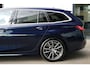 BMW 3-Serie Touring 330i xDrive High Executive / Laser / Panorama / Harman Kardon / Adaptive Cruise
