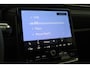 Lexus LBX 1.5 2WD | Comfort & Safety Pack | Apple Carplay/Android Auto | Parkeersensoren | Stoel/Stuurverwarming | Parkeercamera |