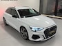 Audi A3 SPORTBACK 35 TFSI S-LINE/CAMERA/MATRIX/DEALERONDERHOUDEN