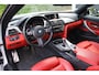BMW 4-Serie Coupé 440i xDrive High Executive | NL-AUTO! | DEALER OH! | PANODAK | ELEKTR. STOEL INCL. MEMORY | STOELVERWARMING | CAMERA | CRUISE | LEDER | LED | PARK SENS V+A