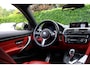 BMW 4-Serie Coupé 440i xDrive High Executive | NL-AUTO! | DEALER OH! | PANODAK | ELEKTR. STOEL INCL. MEMORY | STOELVERWARMING | CAMERA | CRUISE | LEDER | LED | PARK SENS V+A