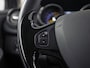 Renault Clio 0.9 TCe Dynamic Sport (NAVIGATIE, CRUISE, LM VELGEN, SPORTSTOELEN, PARKEERSENSOREN, BLUETOOTH, NIEUWE APK, NIEUWSTAAT)