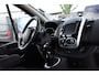 Renault Trafic 2.0 dCi 145 T29 L2H1 DC Black Edition Camera, Cruise, Clima, 145pk, Automaat, 2 x Schuifdeur, Trekhaak, Sensoren,