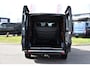 Renault Trafic 2.0 dCi 145 T29 L2H1 DC Black Edition Camera, Cruise, Clima, 145pk, Automaat, 2 x Schuifdeur, Trekhaak, Sensoren,