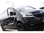Renault Trafic 2.0 dCi 145 T29 L2H1 DC Black Edition Camera, Cruise, Clima, 145pk, Automaat, 2 x Schuifdeur, Trekhaak, Sensoren,