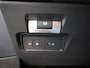 Land Rover Range Rover Evoque 1.5 P300e AWD R-Dynamic SE | Panoramadak | 360 Camera | Stoelverwarming | Elektrische Stoelen / Achterklep |