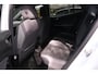 Volkswagen ID.4 Pro 77 kWh|Rijklaar!|SoH90%|ACC|Trekhaak|StuurwielverwarmingCarplay|Sfeerverlichting|AndroidAuto|PDC|Winterpakket