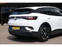 Volkswagen ID.4 Pro 77 kWh|Rijklaar!|SoH90%|ACC|Trekhaak|StuurwielverwarmingCarplay|Sfeerverlichting|AndroidAuto|PDC|Winterpakket