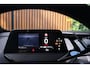 Volkswagen ID.4 Pro 77 kWh|Rijklaar!|SoH90%|ACC|Trekhaak|StuurwielverwarmingCarplay|Sfeerverlichting|AndroidAuto|PDC|Winterpakket