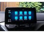 Volkswagen ID.4 Pro 77 kWh|Rijklaar!|SoH90%|ACC|Trekhaak|StuurwielverwarmingCarplay|Sfeerverlichting|AndroidAuto|PDC|Winterpakket