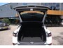 Volkswagen ID.4 Pro 77 kWh|Rijklaar!|SoH90%|ACC|Trekhaak|StuurwielverwarmingCarplay|Sfeerverlichting|AndroidAuto|PDC|Winterpakket
