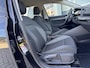 Volkswagen Golf 1.5 eTSI Style Automaat | Carplay | Camera | Adaptive cruise | Full LED | Trekhaak | Sensoren