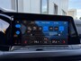 Volkswagen Golf 1.5 eTSI Style Automaat | Carplay | Camera | Adaptive cruise | Full LED | Trekhaak | Sensoren