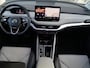 Skoda Enyaq iV 80 204 pk Loft | Warmtepomp | Navigatie | SmartLink | 360 Camera | Voorstoelen met Geheugen | Stoel + Stuurverwarming | Voorruit Verwarming | Elektrische Klep | SOH 96% |