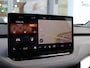 Skoda Enyaq iV 80 204 pk Loft | Warmtepomp | Navigatie | SmartLink | 360 Camera | Voorstoelen met Geheugen | Stoel + Stuurverwarming | Voorruit Verwarming | Elektrische Klep | SOH 96% |
