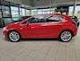 Opel Astra 1.6 Turbo Cosmo