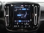 Volvo XC40 Recharge Core Single Motor Ext Range | Navigatie | Stoelverwarming | Stuurwielverwarming | Achteruitrijcamera | Apple Carplay/Android Auto |